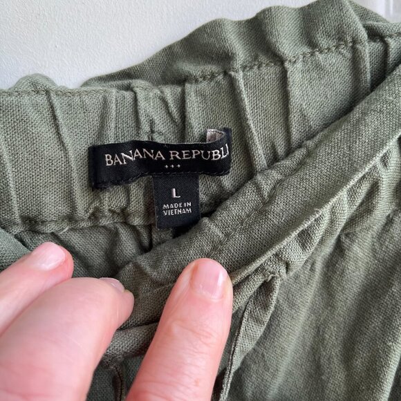 Banana Republic Linen Paperbag Shorts Olive Green - Picture 5 of 8